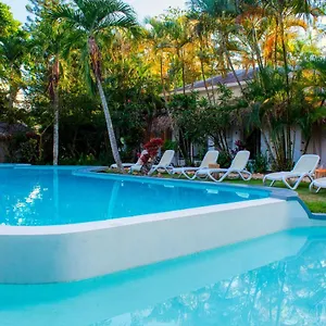 hotel-la-tortuga.comcaribbean.com/